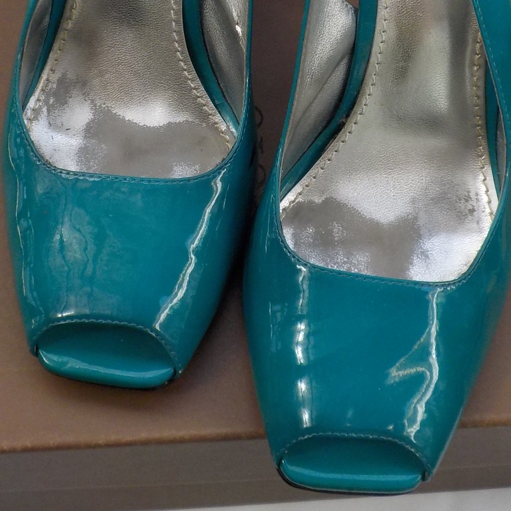 Gorgeous Linea Paolo Peep-toe Wedge Sandals Turquoise and Silver SZ 8/ 8.5 N/M - Picture 3 of 16